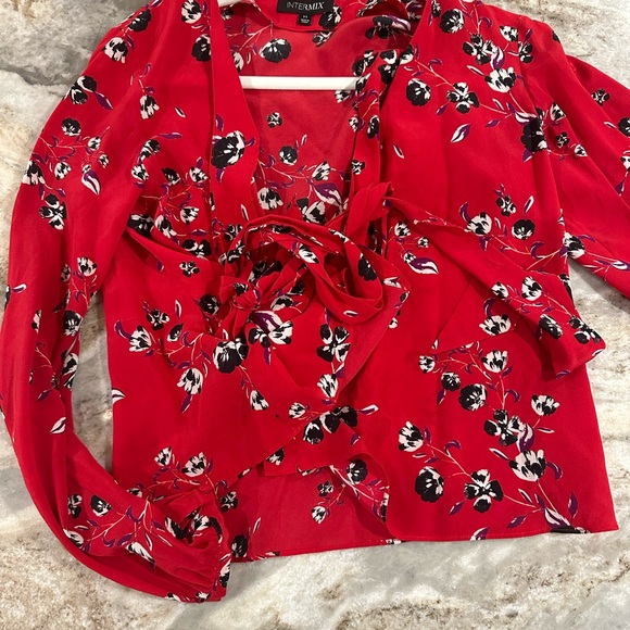 Gorgeous Devon printed floral top from intermix; sold out everywhere! - Picture 5 of 5